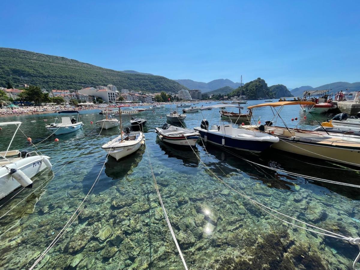 4M Apartments Petrovac Exterior photo